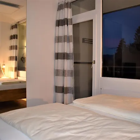 D 'freizeit * 巴德哥依斯恩